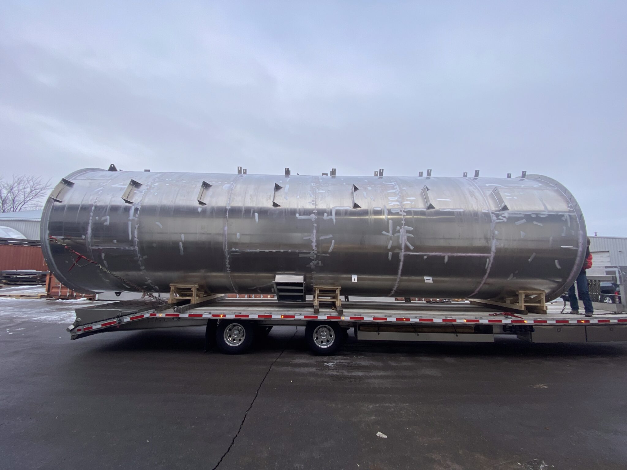 VOC stripper tower on truck to be finished