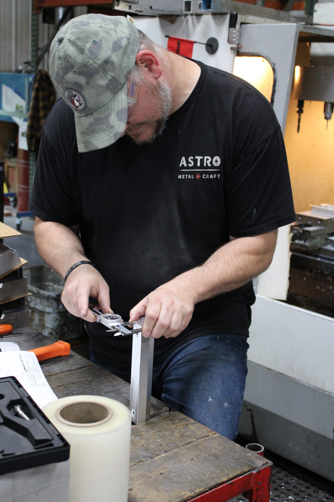 measuring metal dimensions 